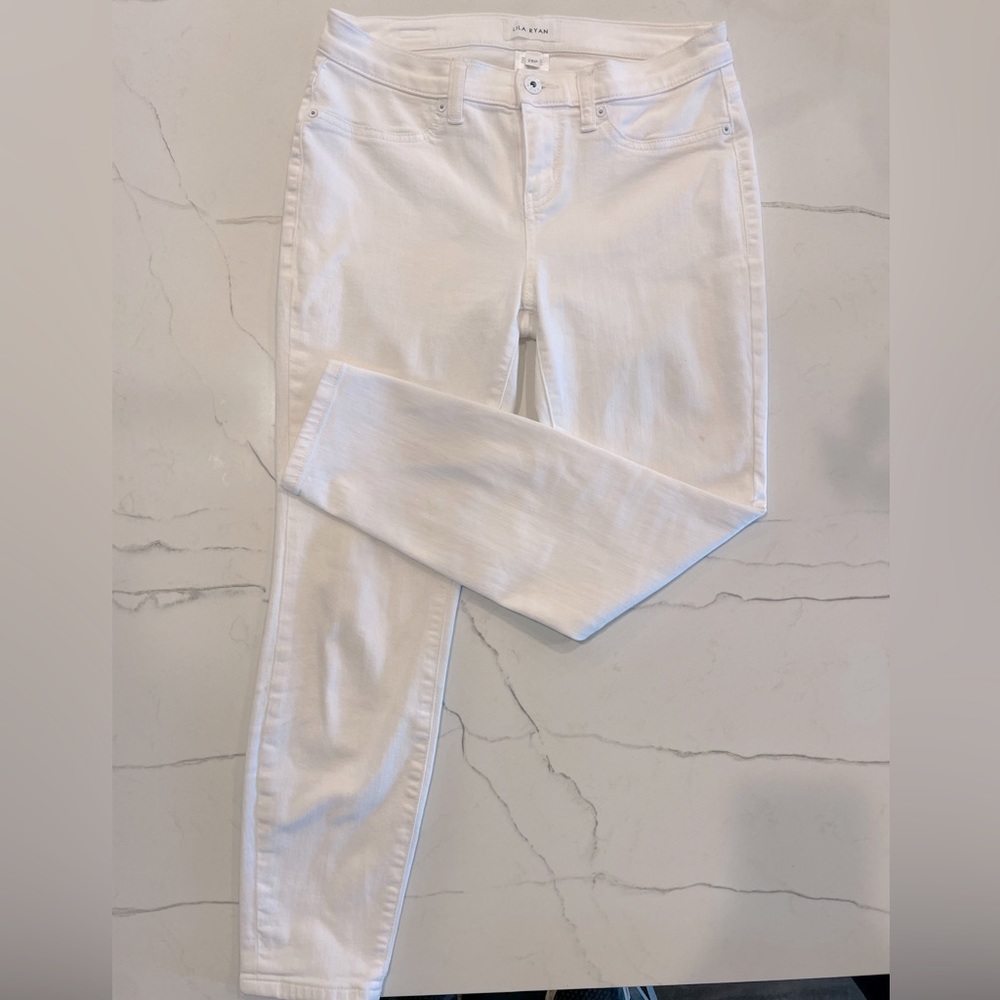 LILA RYAN White Denim, Size 28P